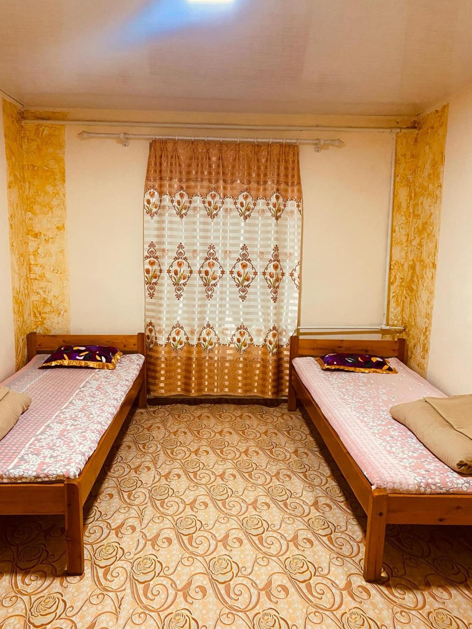 Gaya'S Guest House Harhorin Exterior photo